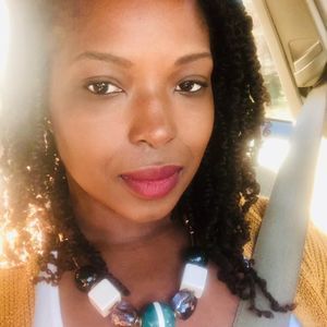 Meet your Posher, Alisha